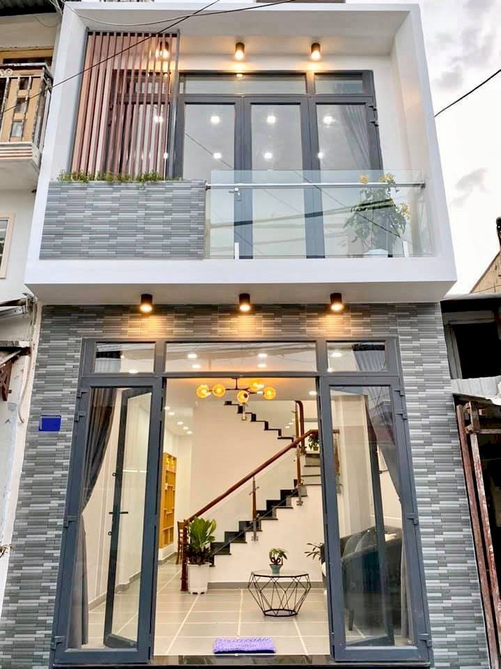 Nhà đẹp ở ngay chính chủ giá rẻ 2.5 tỷ, Đường Phan Huy Ích, P12, Gò Vấp, DTSD: 72M2